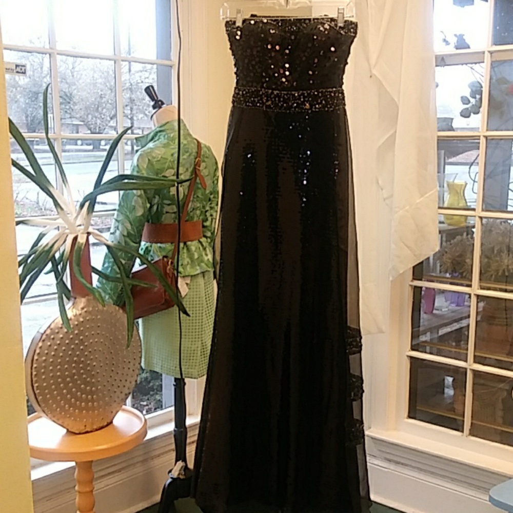 Tony Bowls Black Sequin Gown